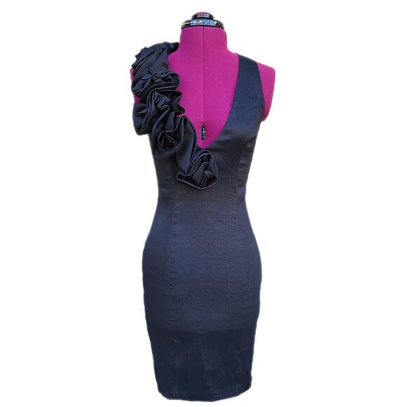 Cache Black Deep V-Neck 3D Floral Bodycon Party Cocktail Dress sz 2 - Picture 1 of 10